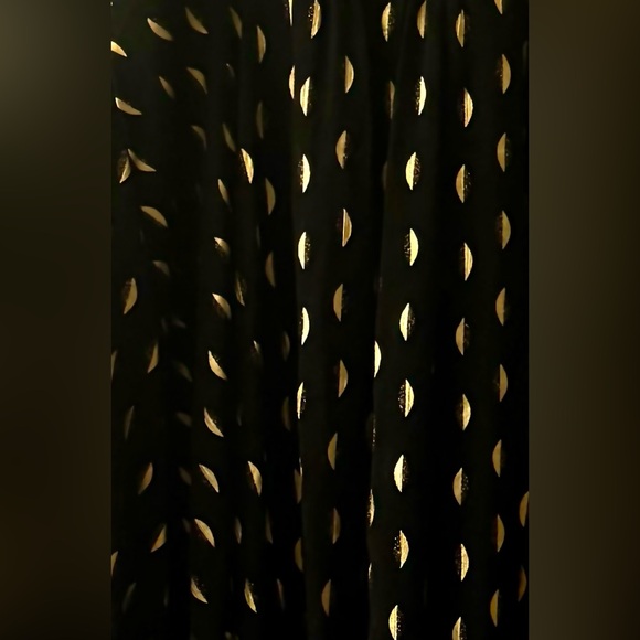 *NWT* AQUA / Metallic Gold Print Plunging Illusion Gown / Black,Gold / 10 - Picture 11 of 11